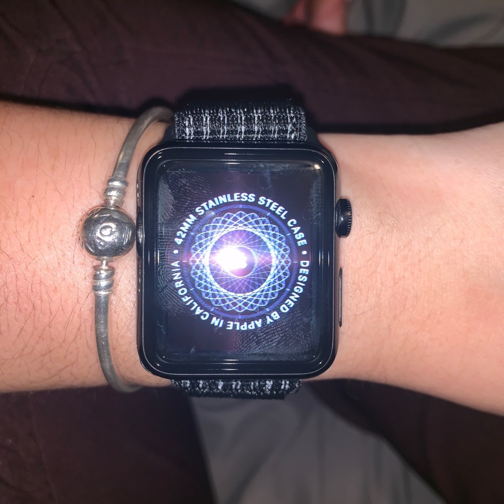 Apple Watch 42mm - Sapphire Crystal